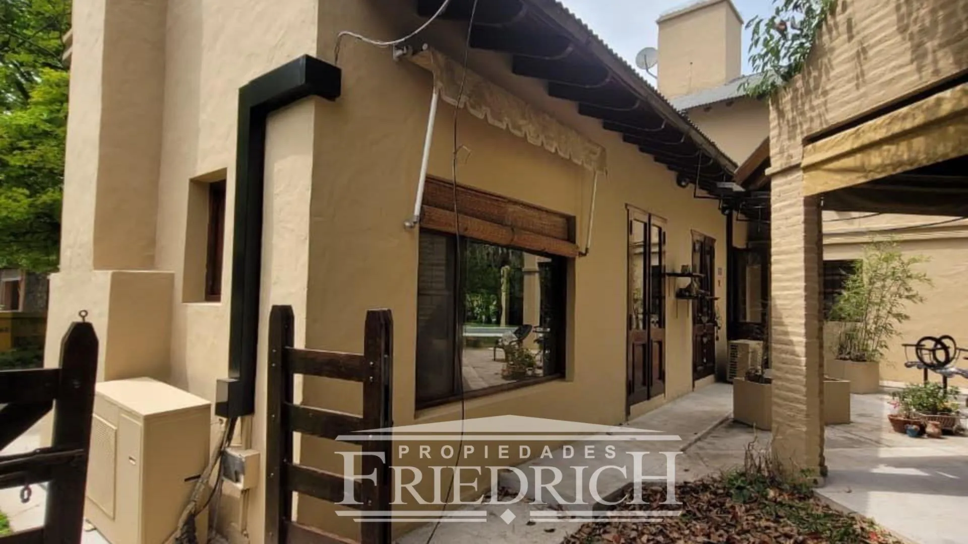 Casa en venta - Campos de Alvarez