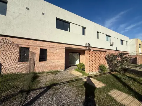 Casa en Venta en Fisherton, Rosario