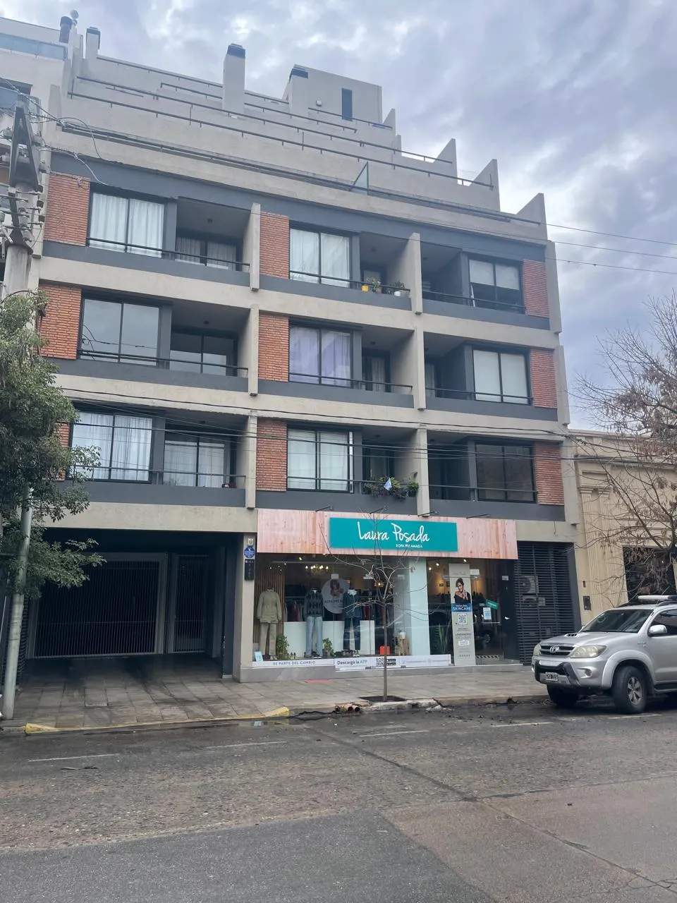 Calle Lima  1 dorm frente c/balcon  SUM y piscina