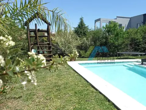 Casa en Alquiler en Pilar Del Este, Countries y Barrios Cerrados en Pilar