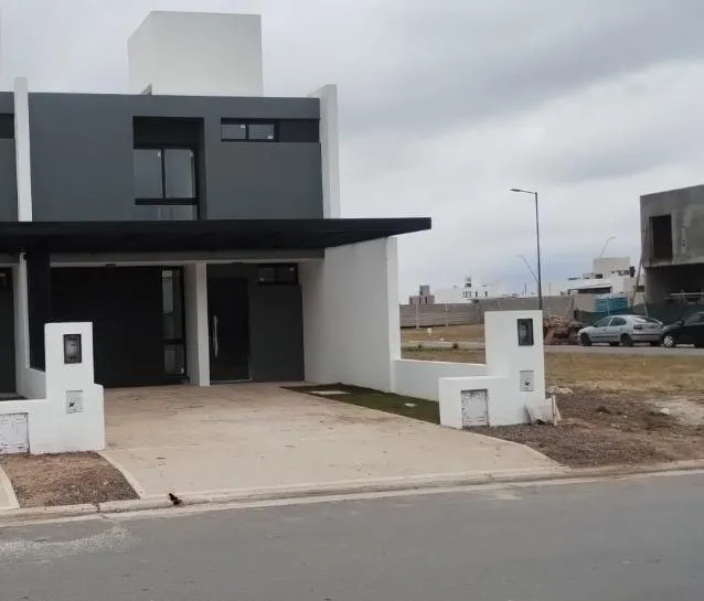 VENTA DUPLEX 3 DORM - BRISAS DE MANANTIALES