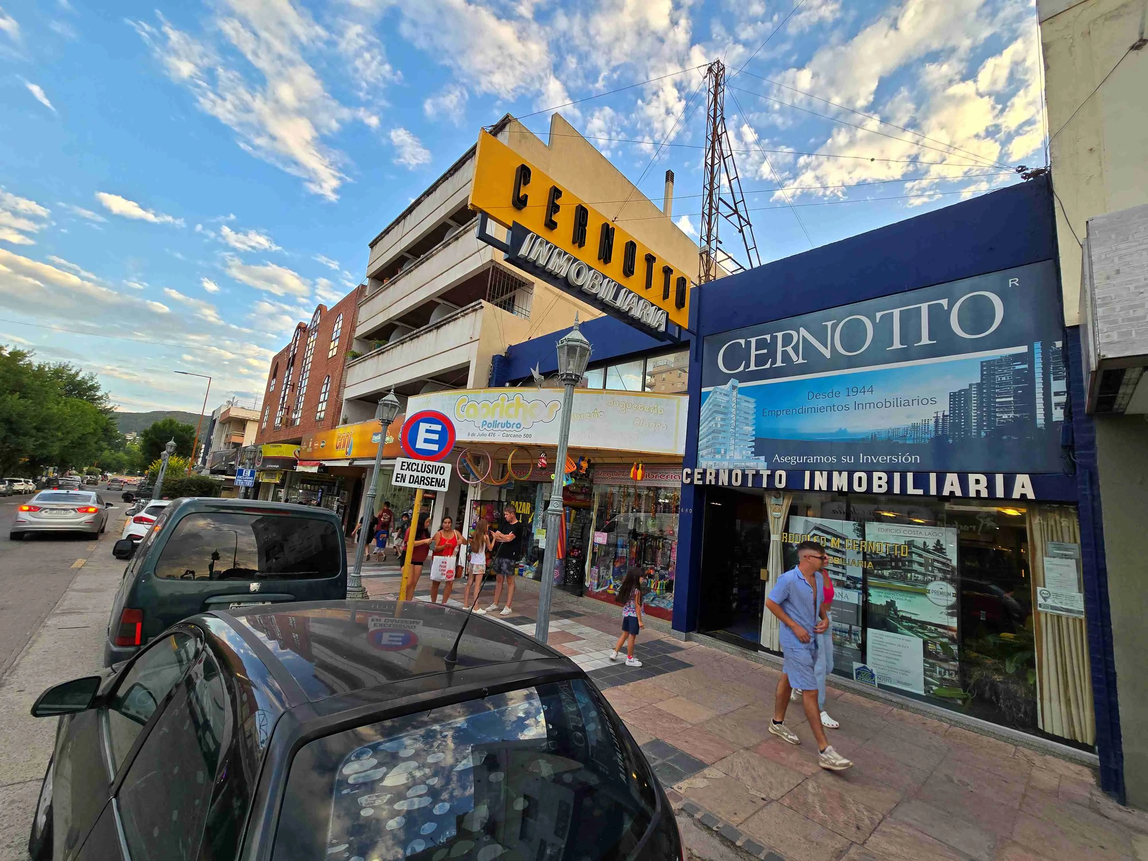 PROPIEDAD CÉNTRICA EN VENTA EN VILLA CARLOS PAZ, PARA EDIFICAR DEPARTAMENTOS Y L