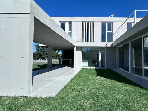 Casa en Venta en Greenville Polo & Resort, Countries y Barrios Cerrados en Berazategui