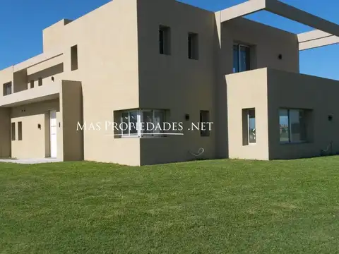 Casa en Venta en La Providencia Resort & Country Club, Canning