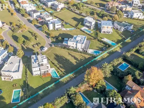 Terreno en Venta en Countries y Barrios Cerrados en Pilar, Partido de Pilar