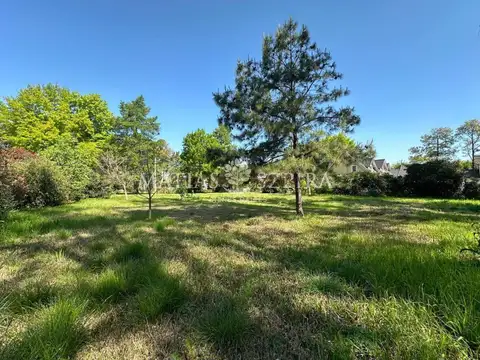 Terreno en Venta en San Diego Country Club, Countries y Barrios Cerrados en Moreno