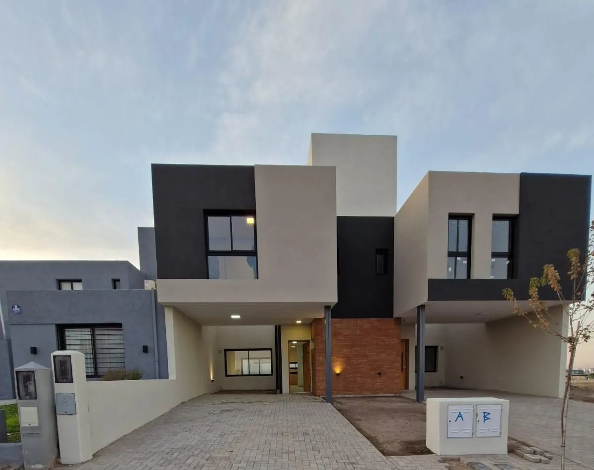 DUPLEX EN ALQUILER DOCTA 3 DORMITORIOS CON COCHERA
