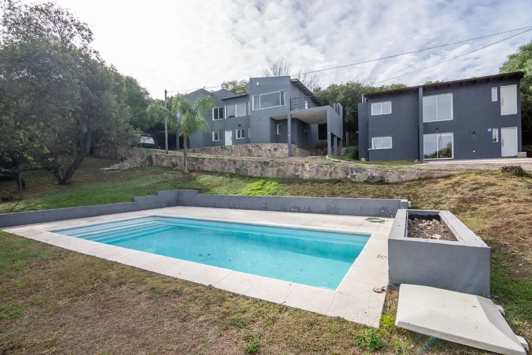 CASA RIO CEBALLOS CORDOBA 2 D PILETA TERRAZA APTO CREDITO HOUSING PRIVADO A ESTRENAR