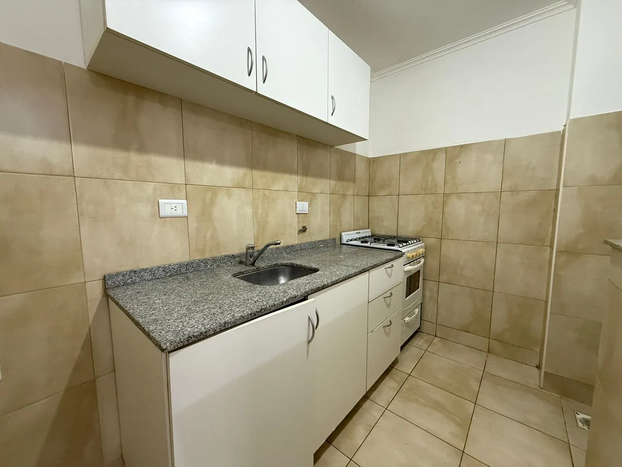 Vendo dpto c1 dorm. B Pueyrredón.