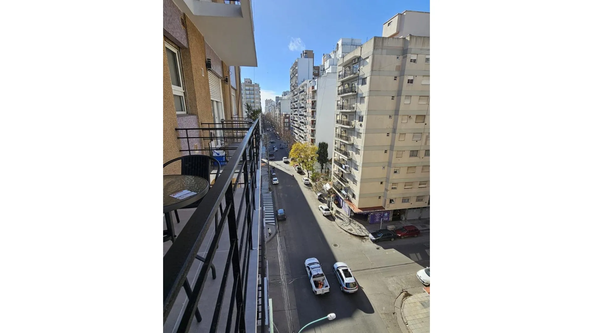 VENTA DEPTO 3 AMB CON BALCON A LA CALLE