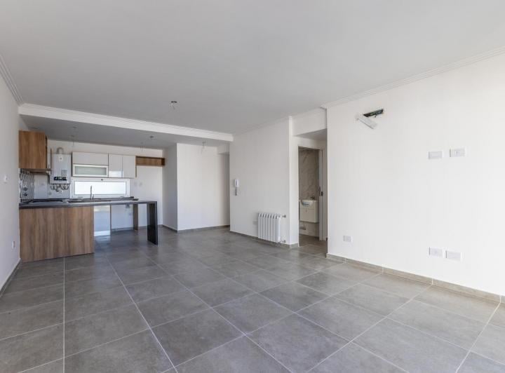 Departamento · 80m² · 4 Ambientes · 1 Cochera