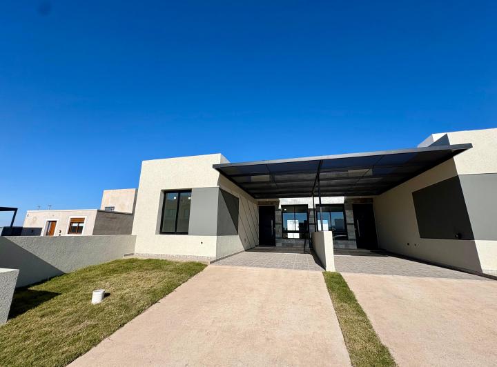 Casa · 86m² · 3 Ambientes · 1 Cochera