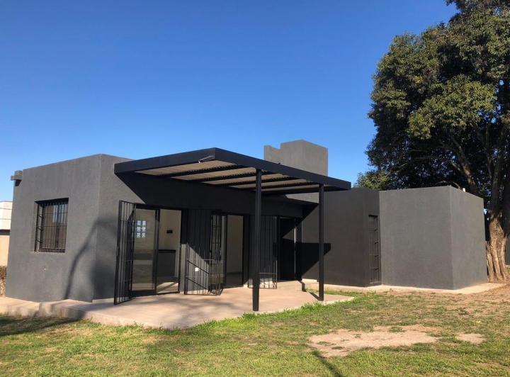 Casa · 85m² · 2 Ambientes