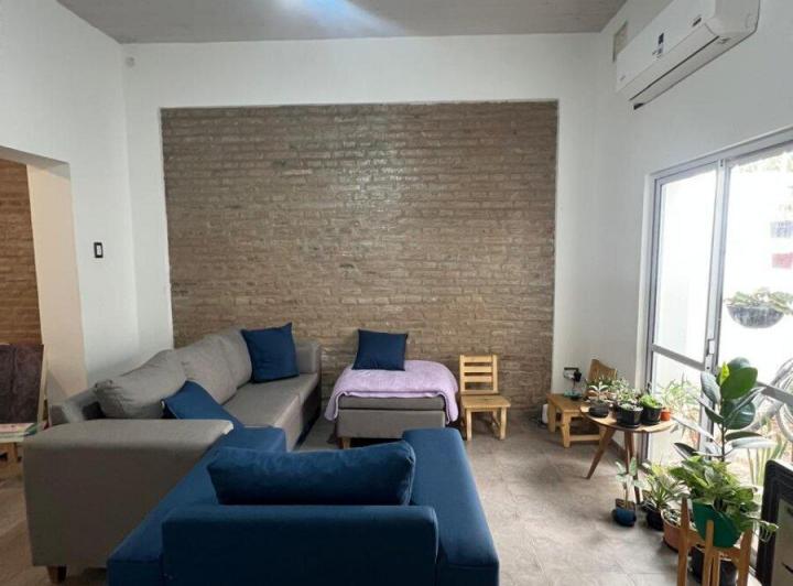 Casa · 300m² · 5 Ambientes