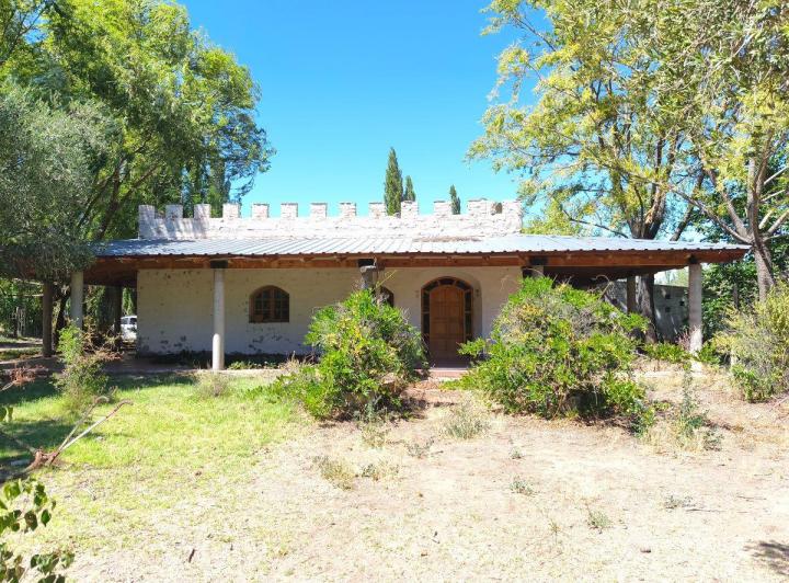 Terreno · 196m²