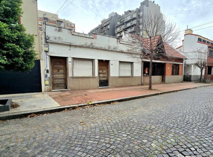 Terreno · 210m²