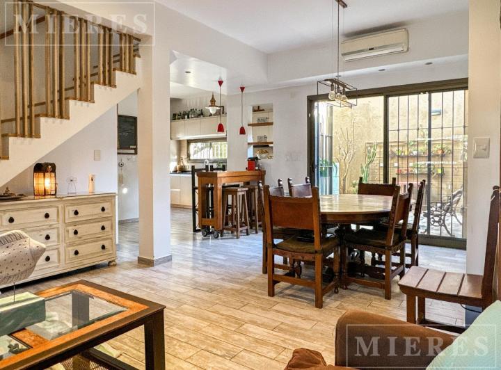 PH · 176m² · 5 Ambientes · 1 Cochera