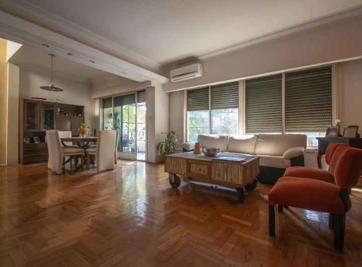 PH · 200m² · 5 Ambientes