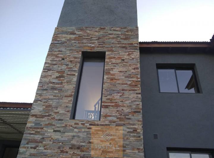 Casa · 150m² · 7 Ambientes · 5 Cocheras