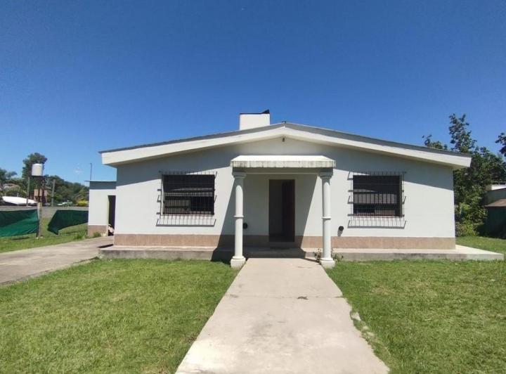 Casa · 140m² · 5 Ambientes · 1 Cochera