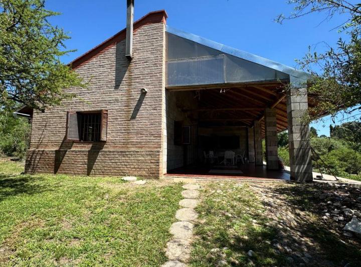 Casa · 210m² · 3 Ambientes · 1 Cochera