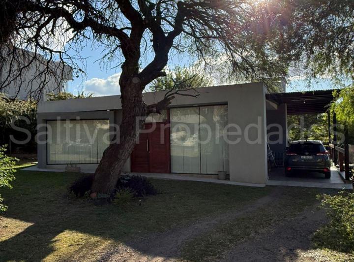 Casa · 223m² · 5 Ambientes