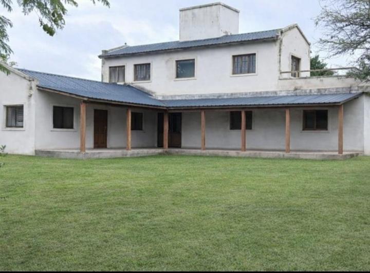 Casa · 350m² · 1 Ambiente