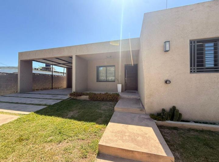Casa · 100m² · 6 Ambientes · 1 Cochera