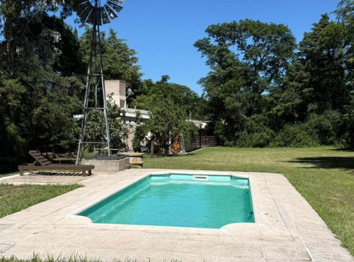 Casa · 1450m² · 4 Ambientes
