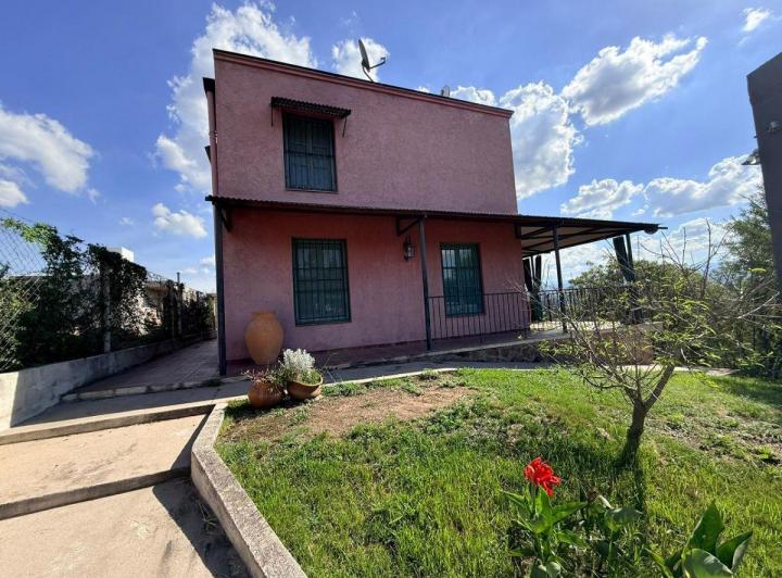 Casa · 161m² · 5 Ambientes · 3 Cocheras