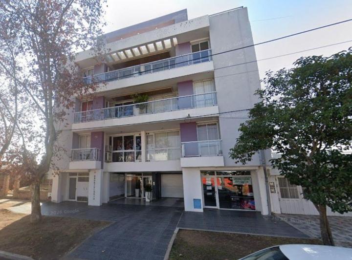 Departamento · 67m² · 3 Ambientes · 1 Cochera
