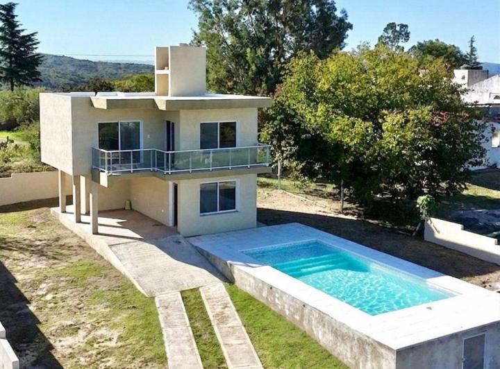Casa · 120m² · 4 Ambientes · 1 Cochera