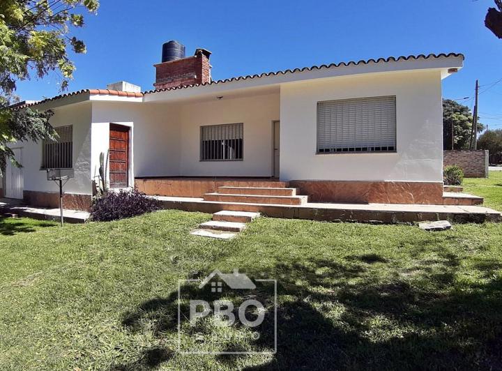 Casa · 179m² · 6 Dormitorios