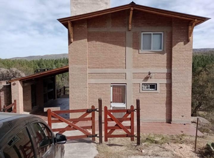Casa · 70m² · 2 Ambientes · 2 Cocheras