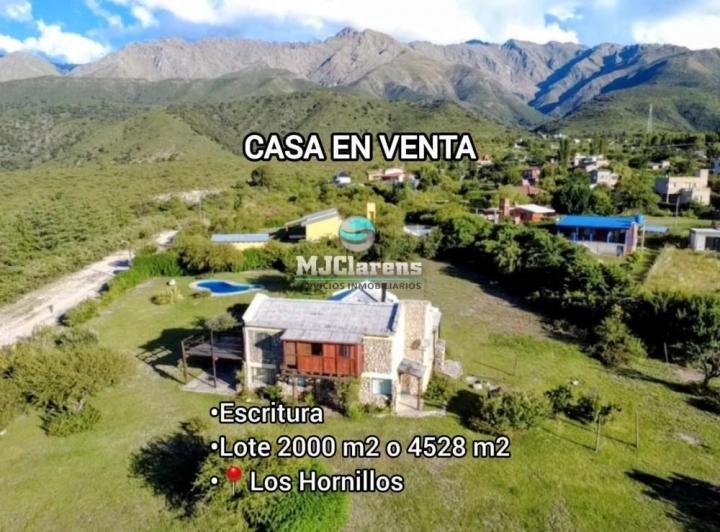 Casa · 180m² · 5 Ambientes · 2 Cocheras