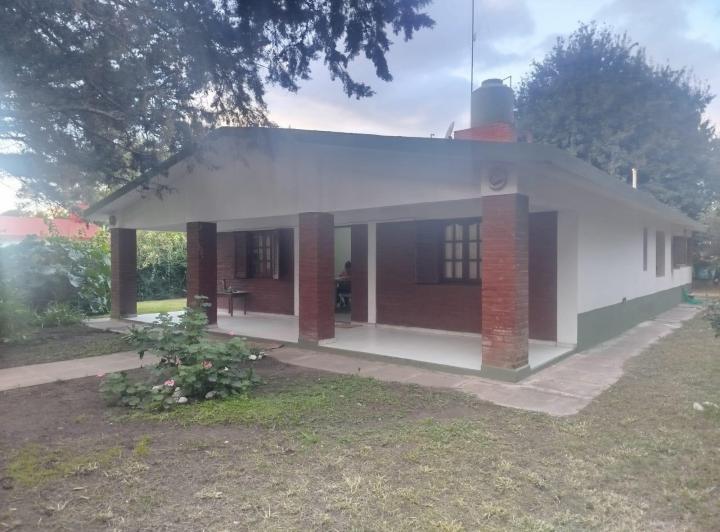 Casa · 213m² · 6 Ambientes