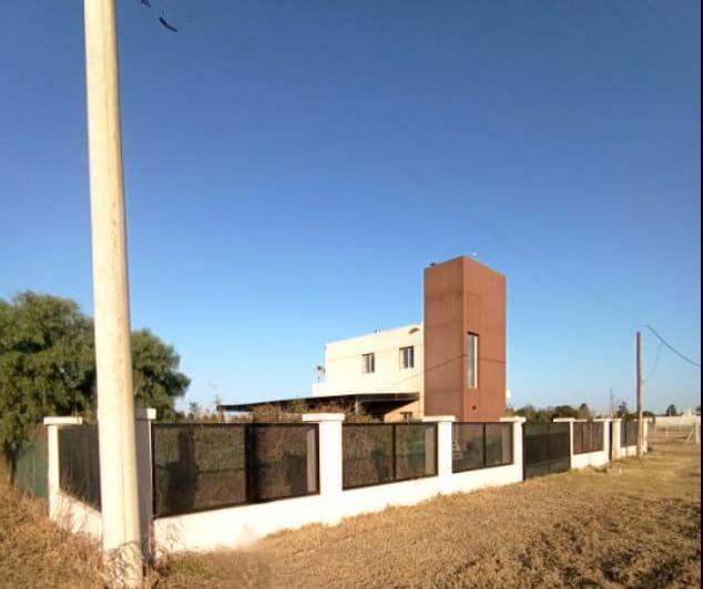 Casa · 183m² · 6 Ambientes · 1 Cochera
