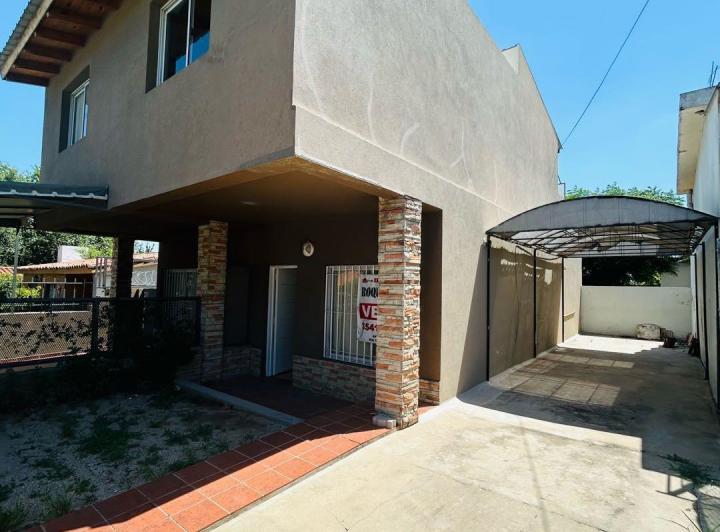 Casa · 76m² · 2 Dormitorios · 2 Cocheras