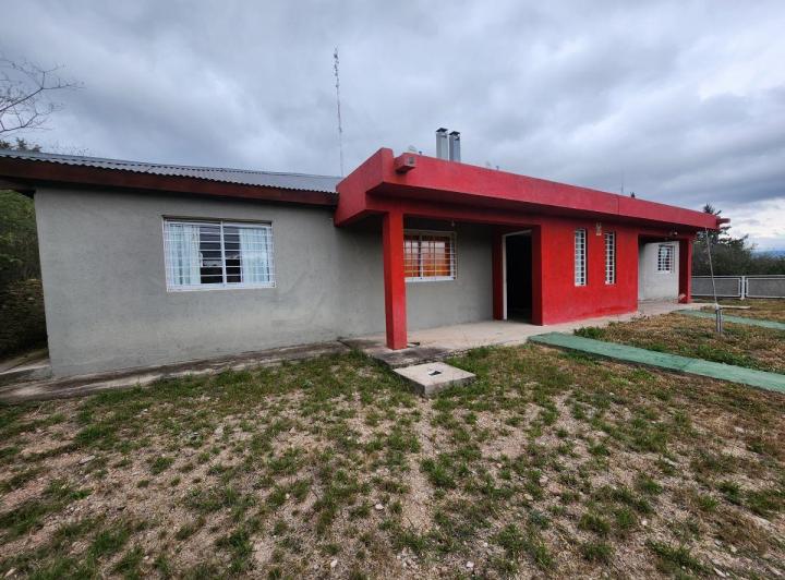 Casa · 428m² · 4 Ambientes · 4 Cocheras