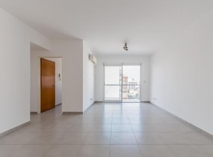 Departamento · 49m² · 2 Ambientes · 1 Cochera