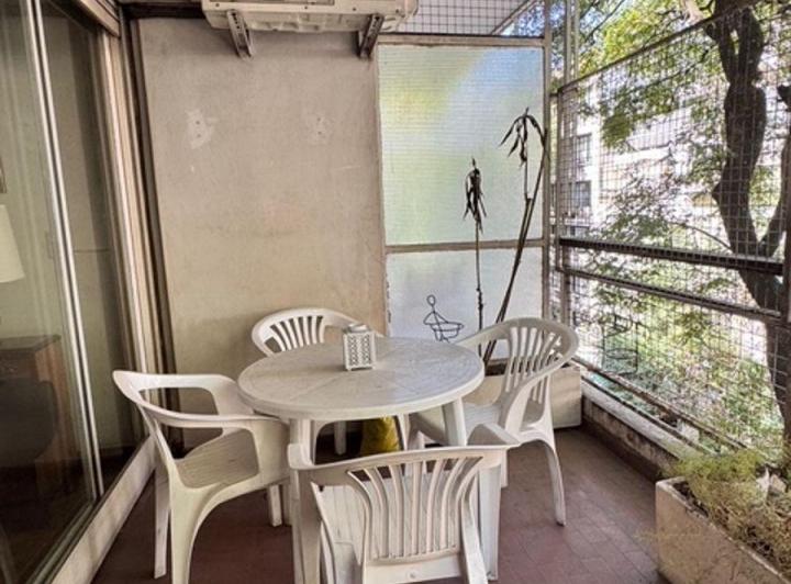 Departamento · 77m² · 4 Ambientes · 1 Cochera