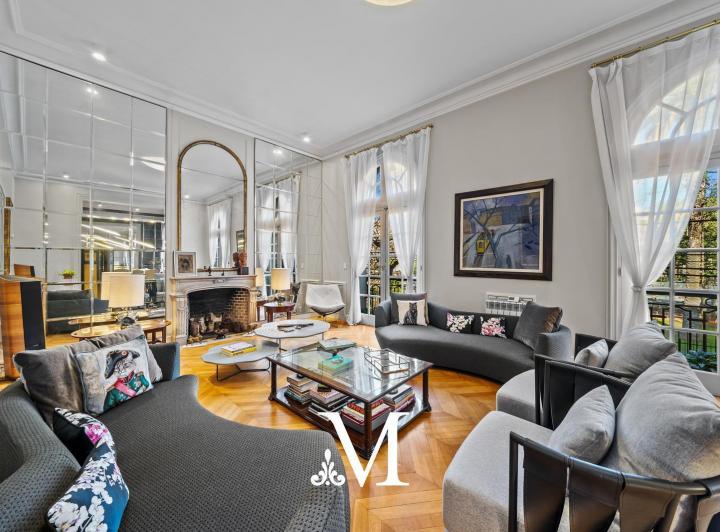 Departamento · 397m² · 8 Ambientes · 2 Cocheras