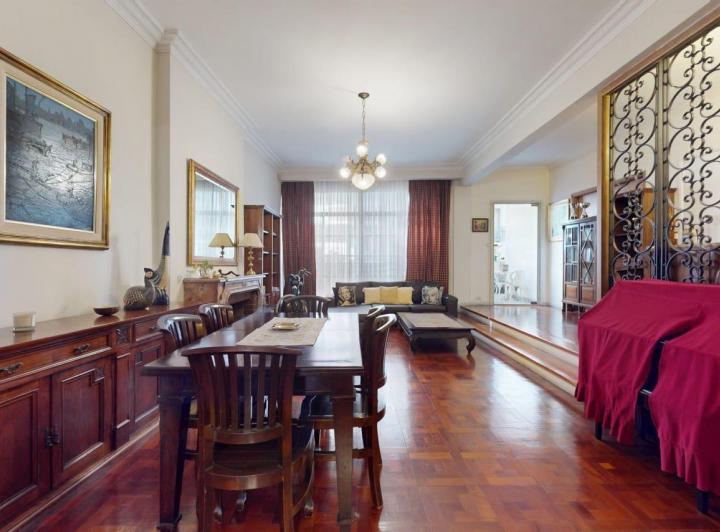 Departamento · 250m² · 5 Ambientes · 1 Cochera
