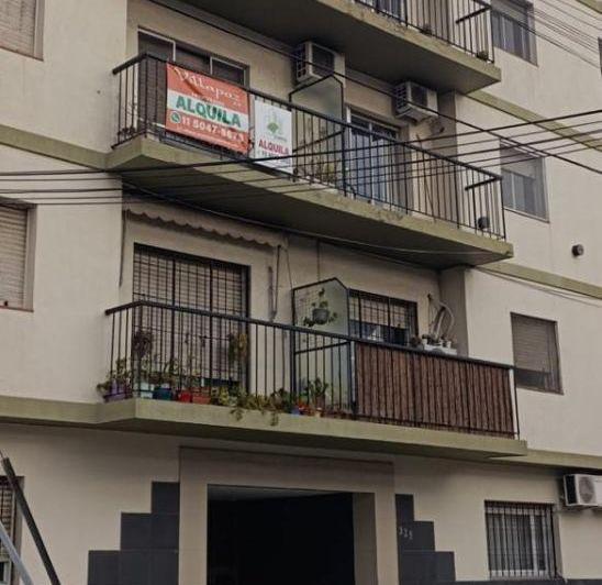 Departamento · 80m² · 4 Ambientes