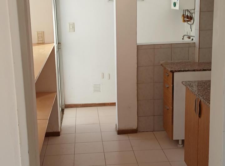Departamento · 86m² · 7 Ambientes · 1 Cochera