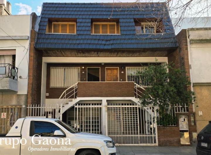 Casa · 149m² · 4 Ambientes · 3 Cocheras