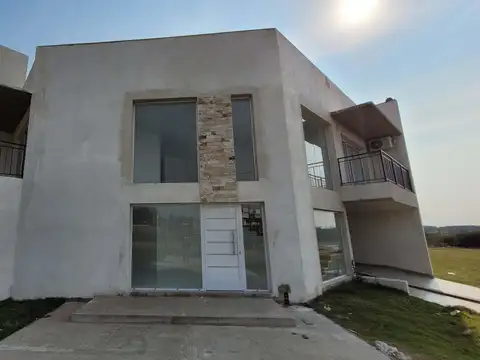 Casa en Venta en Federación, Entre Ríos