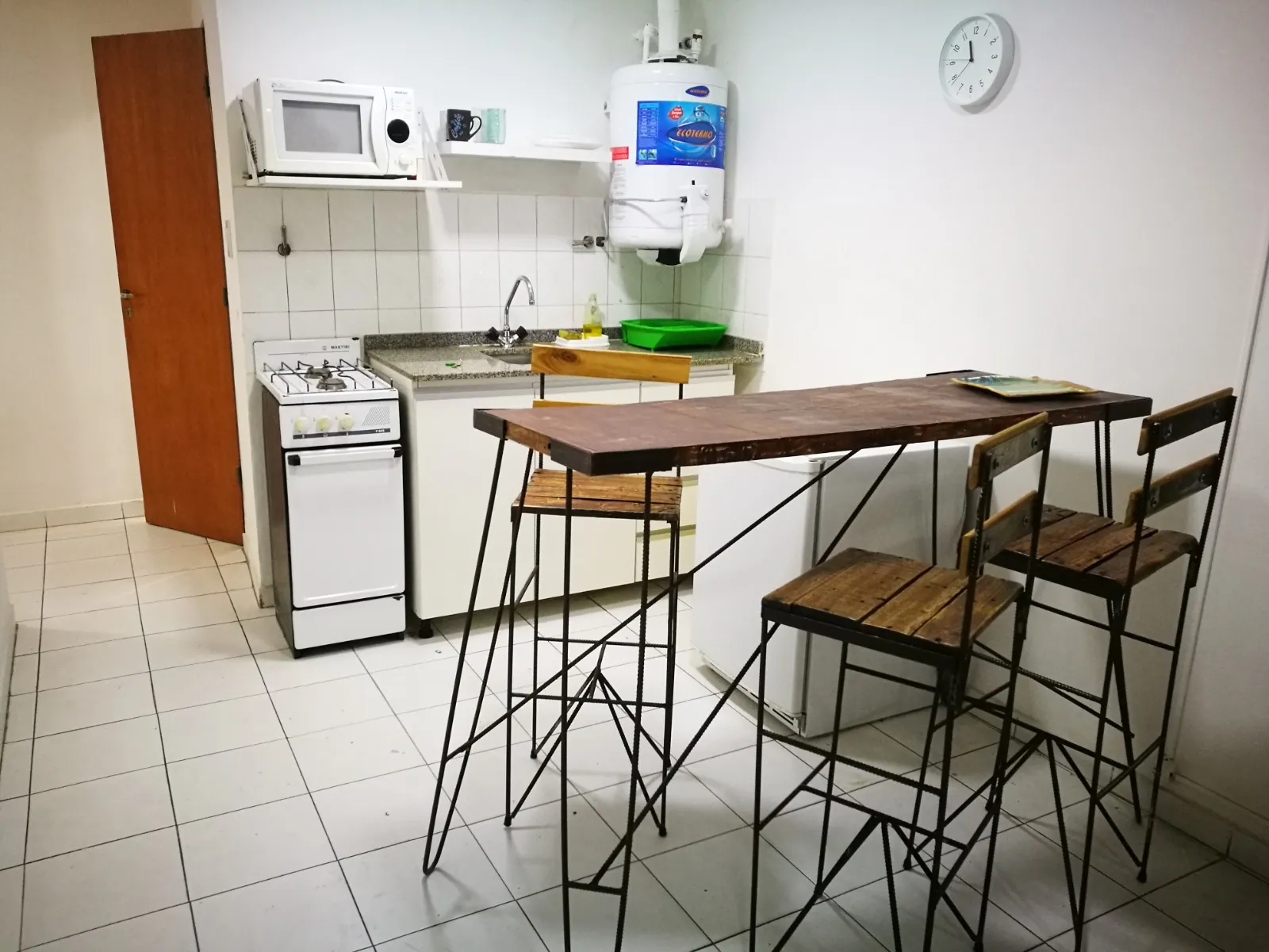 MONOAMBIENTE ZONA CENTRO - ALBERDI