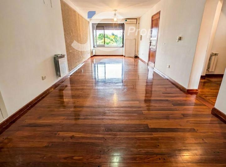 Departamento · 132m² · 4 Ambientes · 1 Cochera
