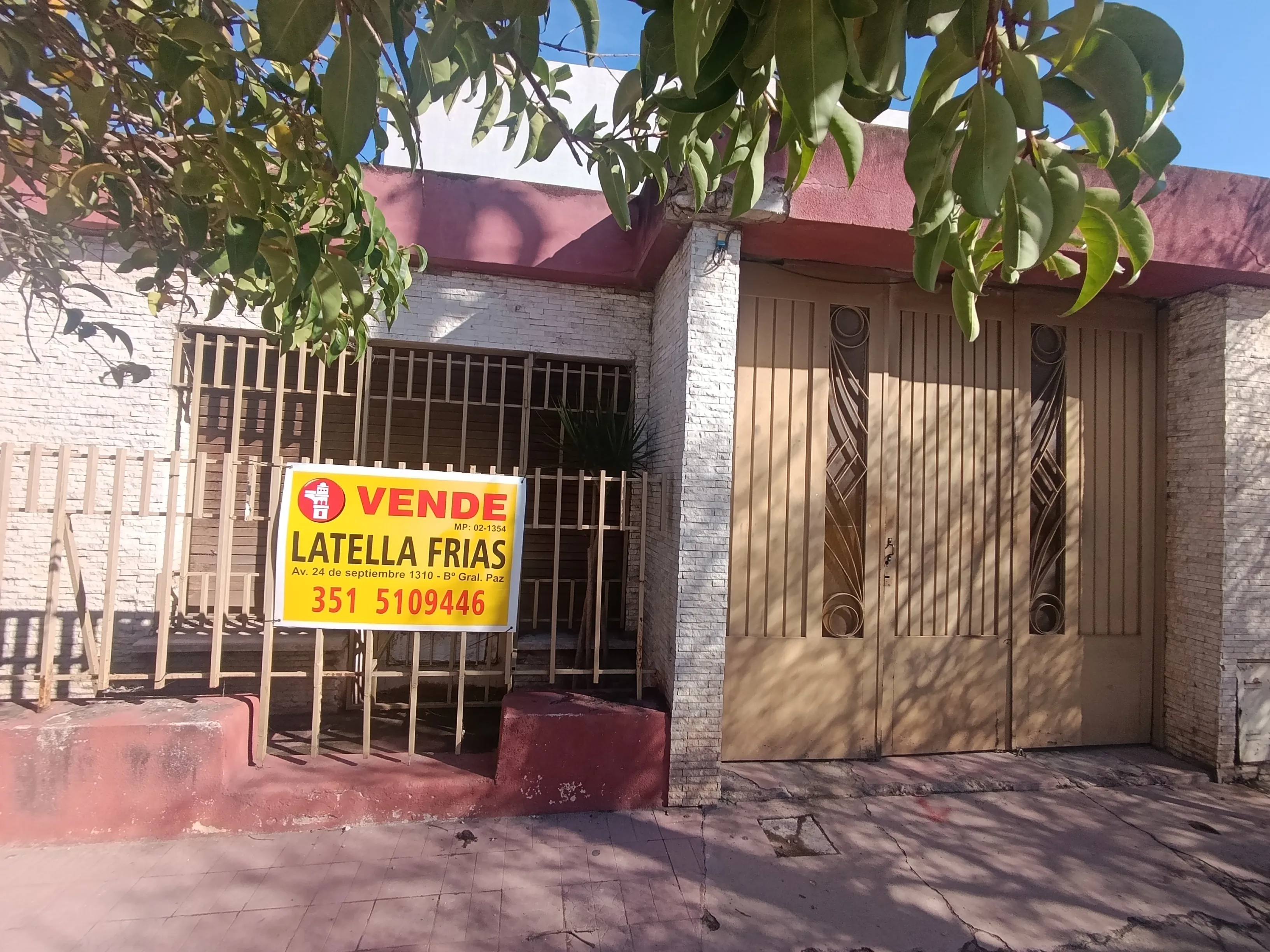 B GENERAL PAZ - FÉLIX FRIAS 800- Casa ideal para emprendimiento